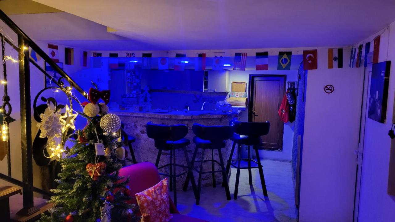 Happy Pandasn12 Hotel Bordzjomi Buitenkant foto